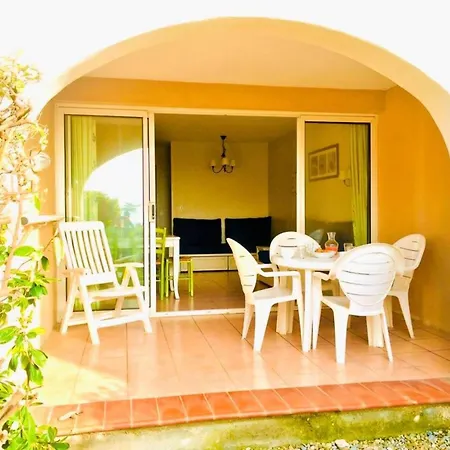 Rivages - Coquet De Type 2 En Rez De Jardin A Six Fours Les Plages Mae-9654 *